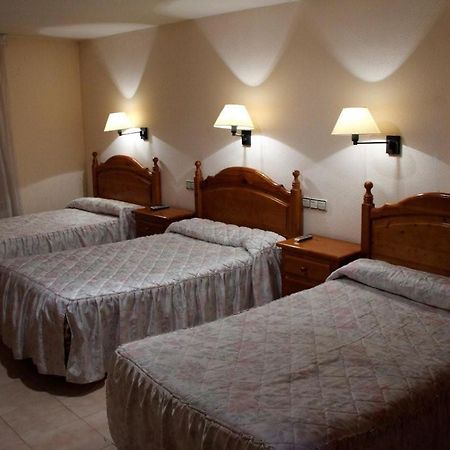 Hostal Nicolas Medinaceli Ruang foto