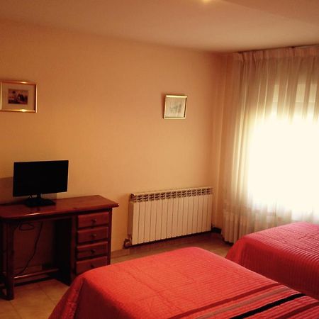 Hostal Nicolas Medinaceli Ruang foto