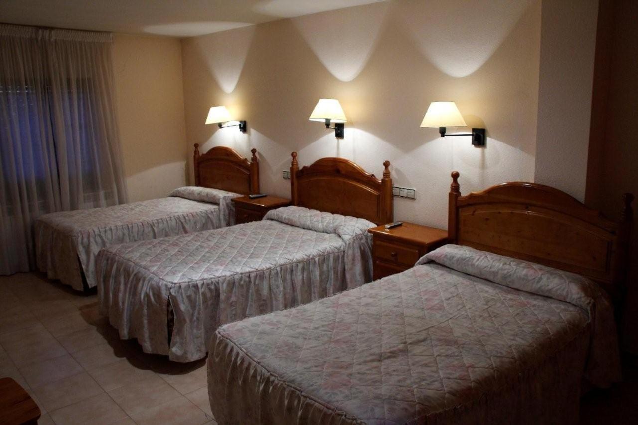 Hostal Nicolas Medinaceli Ruang foto