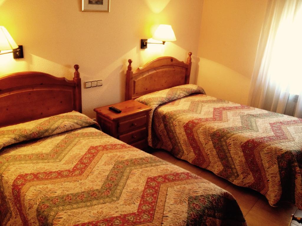 Hostal Nicolas Medinaceli Ruang foto