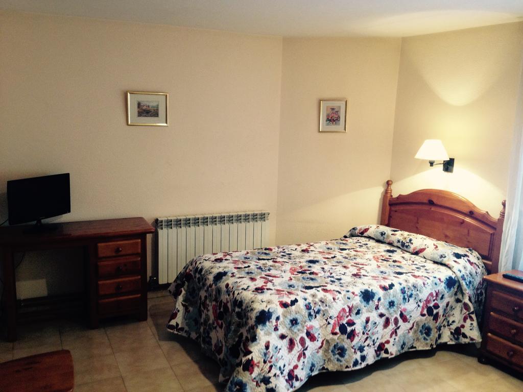 Hostal Nicolas Medinaceli Ruang foto