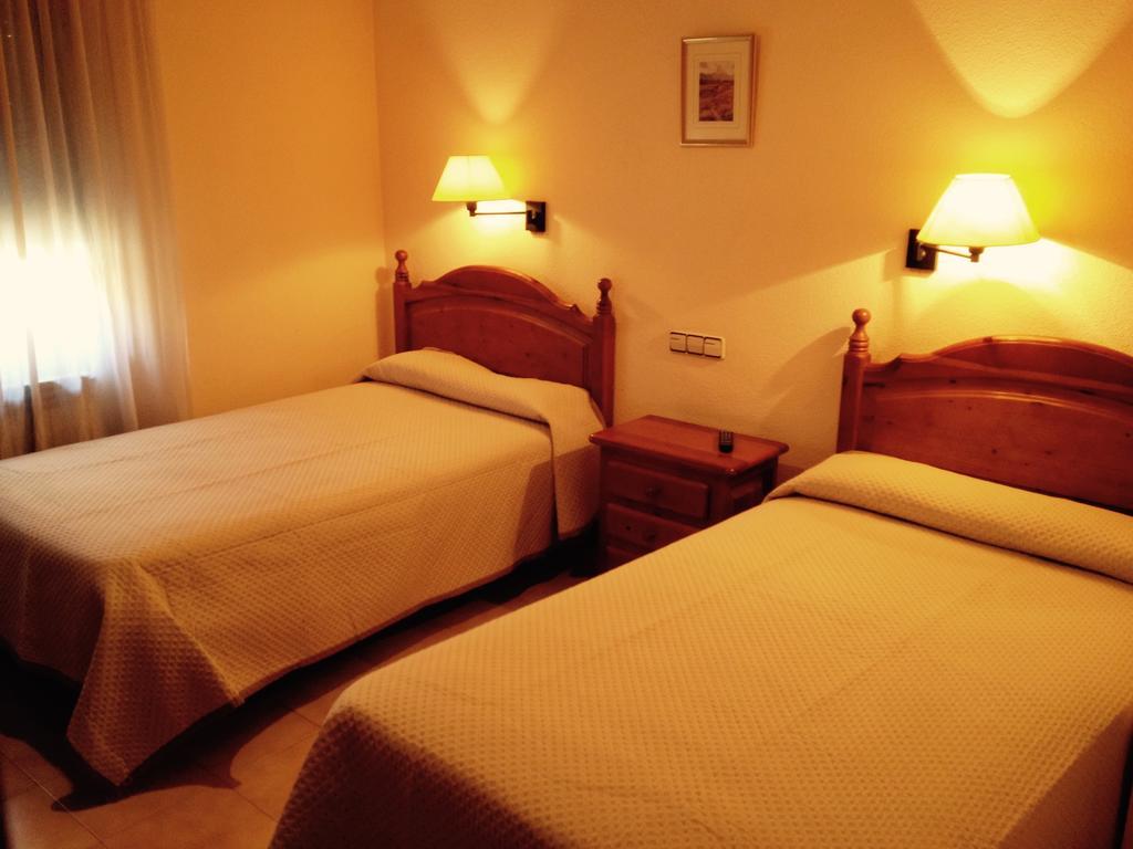 Hostal Nicolas Medinaceli Ruang foto