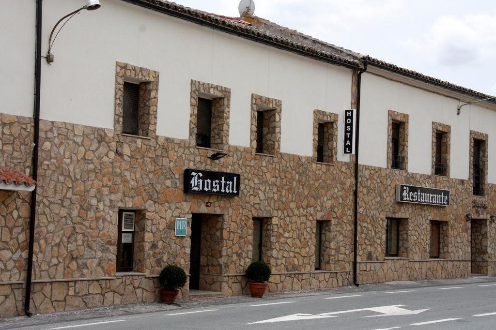 Hostal Nicolas Medinaceli Bagian luar foto