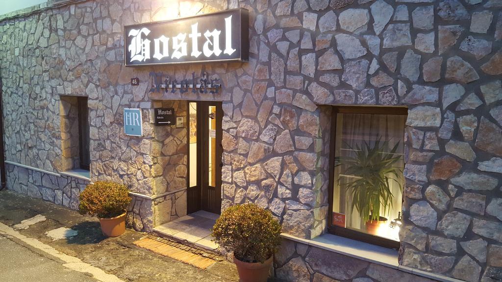 Hostal Nicolas Medinaceli Bagian luar foto